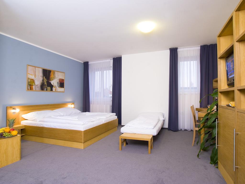 Hotel Trend Plzeň Eksteriør bilde