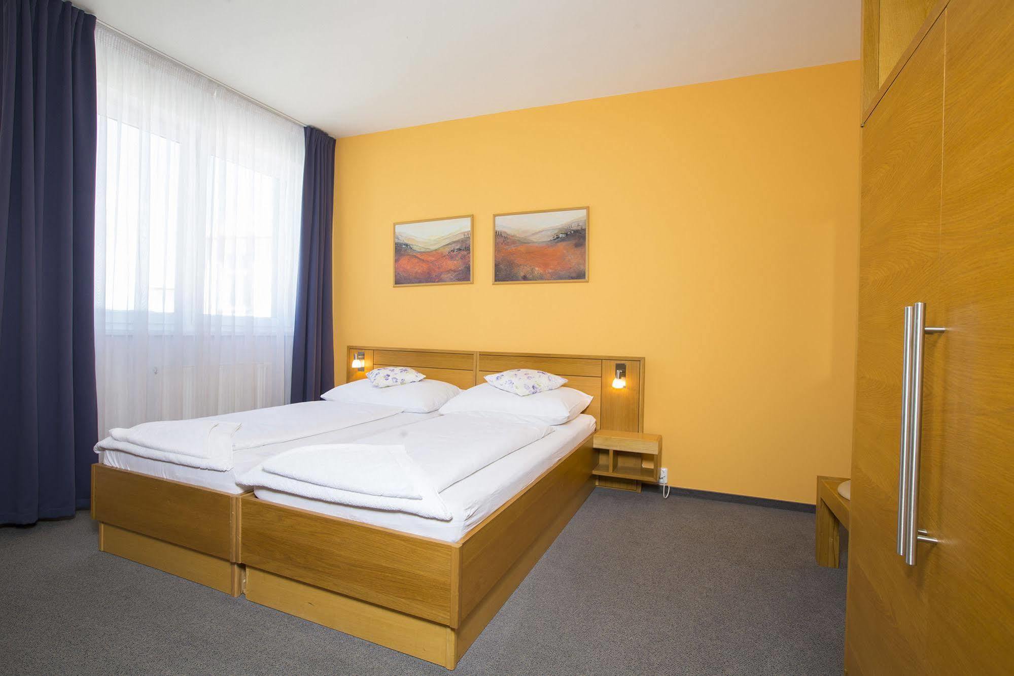 Hotel Trend Plzeň Eksteriør bilde