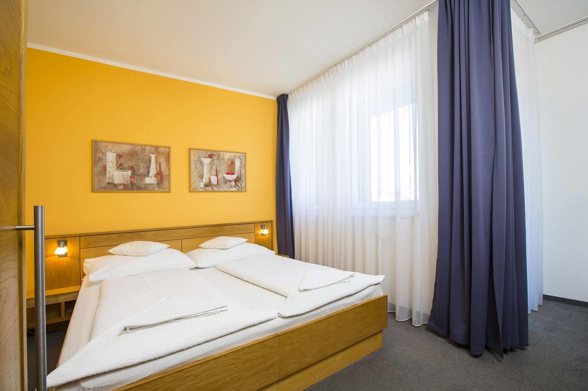 Hotel Trend Plzeň Eksteriør bilde